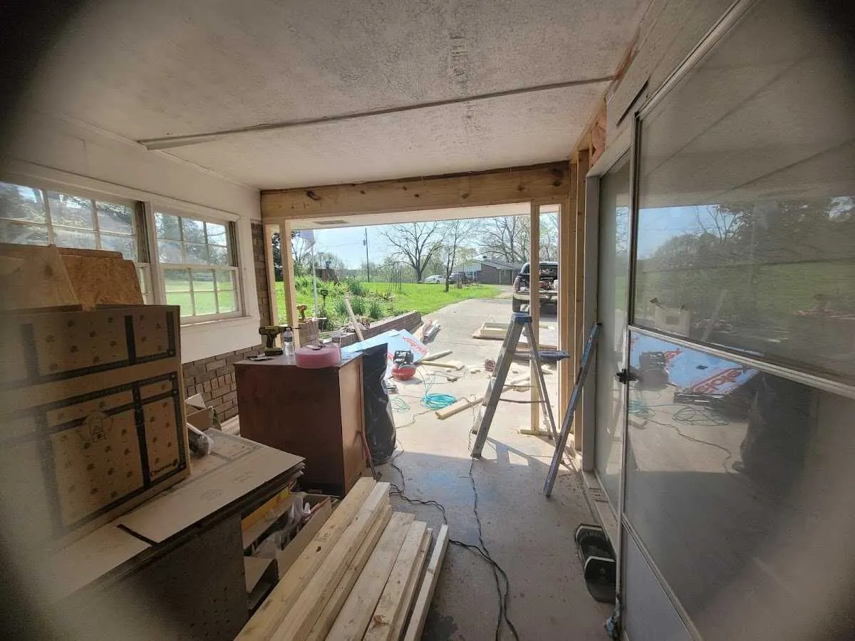 Air movers and dehumidifier for Drying & Dehumidification in Dade City